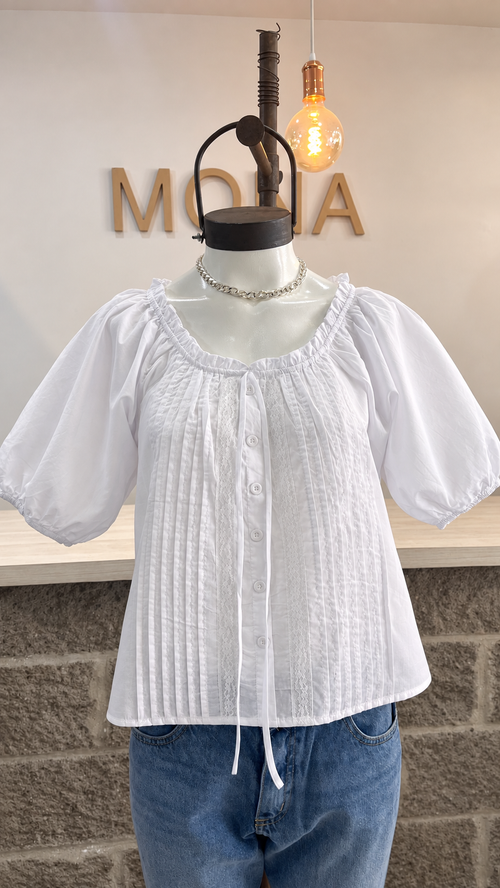 BLUSA TABLITAS Y PUNTILLA